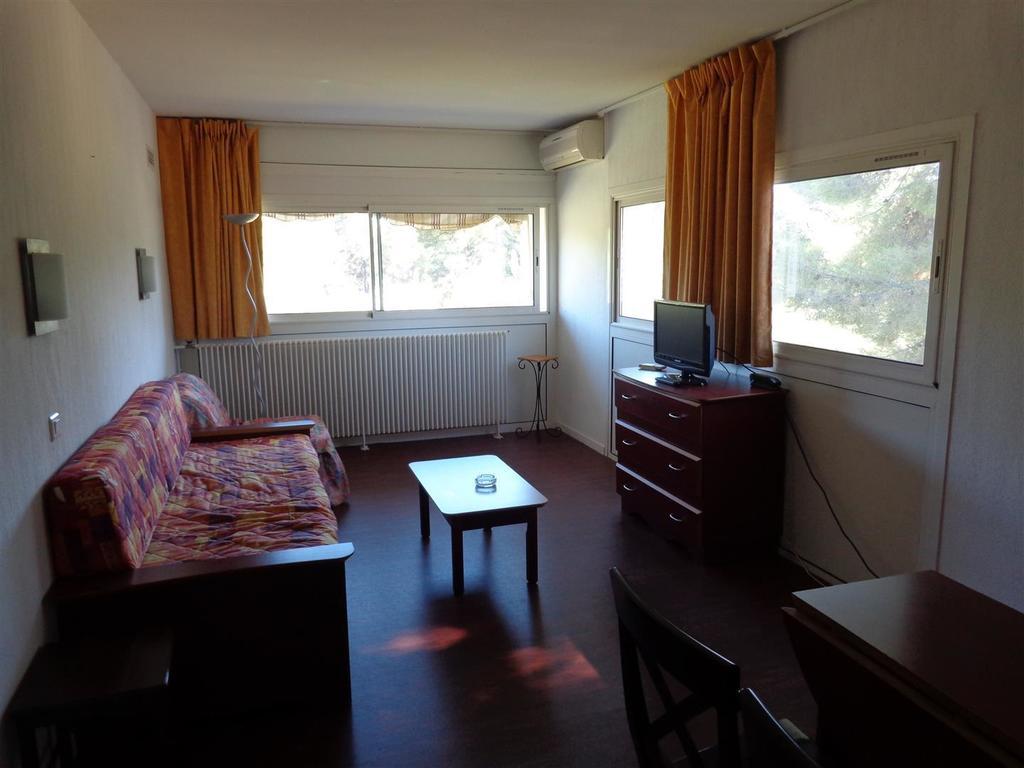 Le Domaine Des Oliviers Apartment Saint-Cyr-sur-Mer Cameră foto