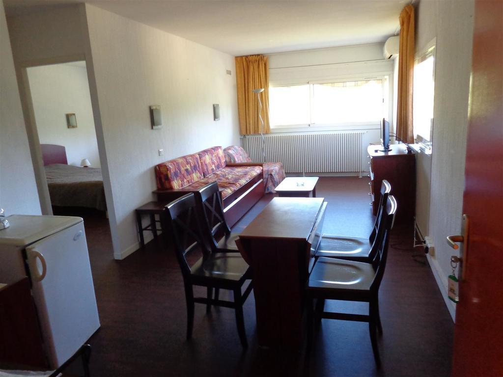 Le Domaine Des Oliviers Apartment Saint-Cyr-sur-Mer Cameră foto