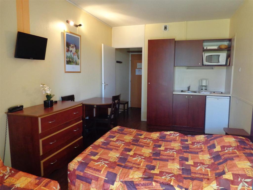 Le Domaine Des Oliviers Apartment Saint-Cyr-sur-Mer Cameră foto