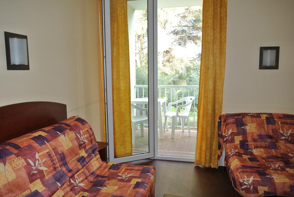 Le Domaine Des Oliviers Apartment Saint-Cyr-sur-Mer Cameră foto