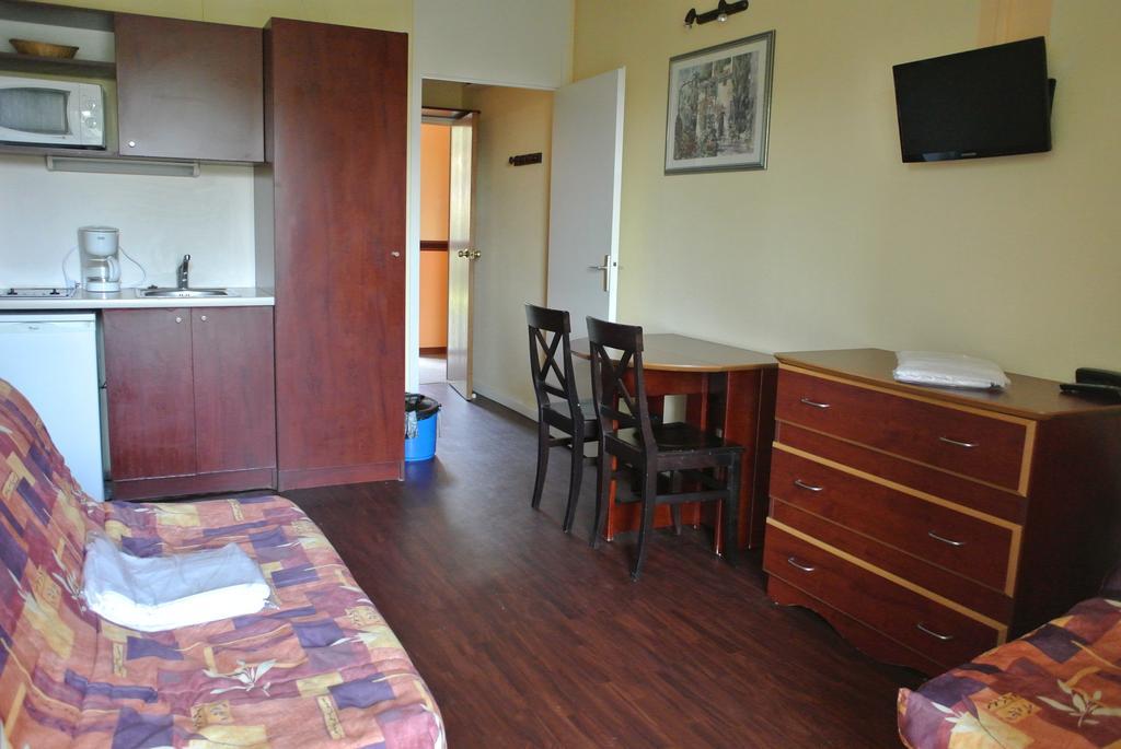 Le Domaine Des Oliviers Apartment Saint-Cyr-sur-Mer Cameră foto