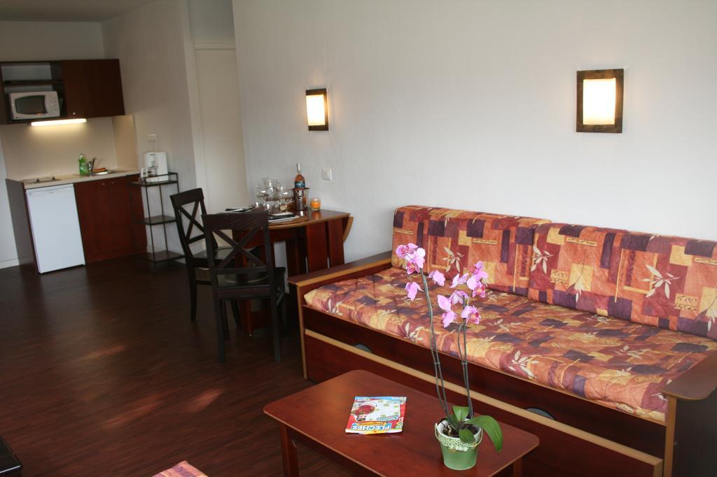 Le Domaine Des Oliviers Apartment Saint-Cyr-sur-Mer Cameră foto